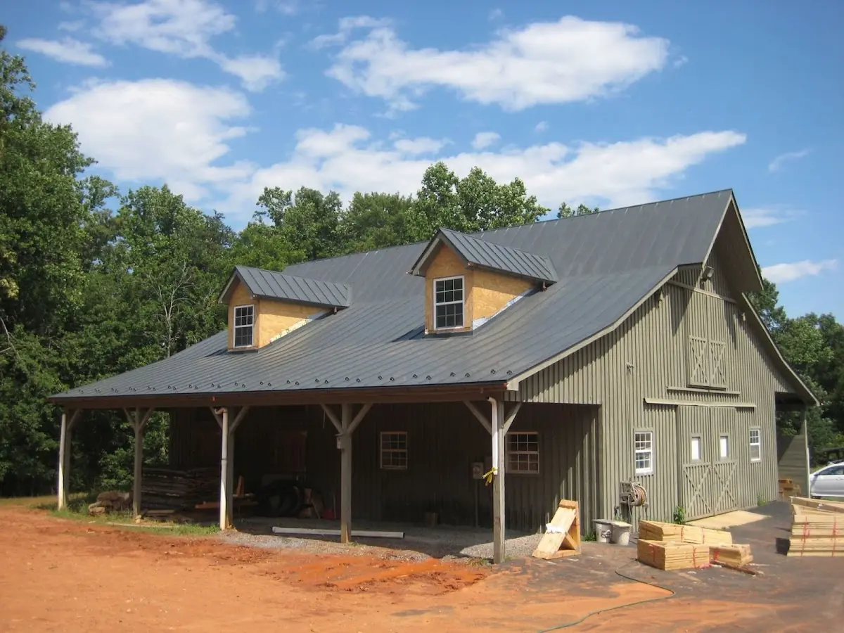 Expert Metal Roof Repair workmanship in Highway Highlands